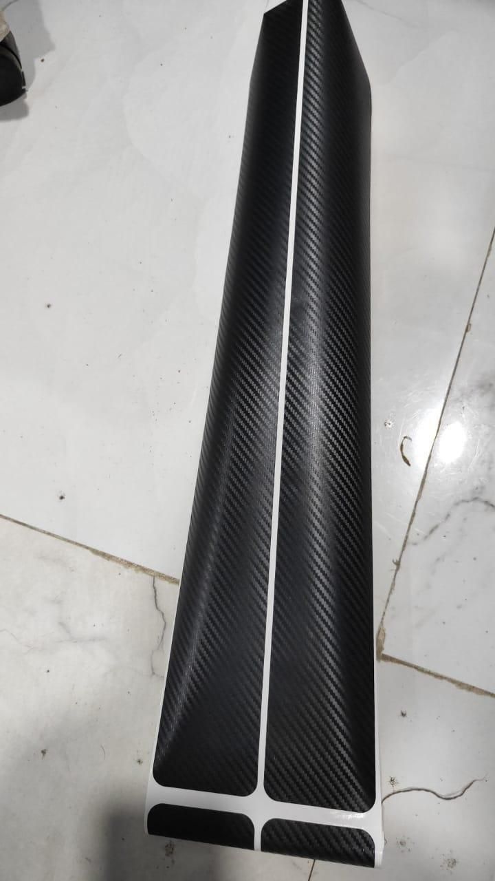 4 Pcs Reflective Carbon Fiber Vinyl Threshold Sticker